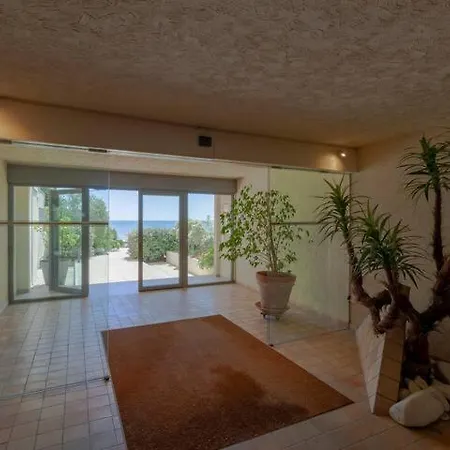 Un Duplex A La Mer La Baule